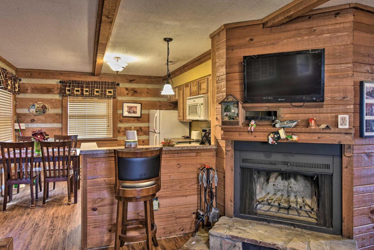 Cozy Cabin With Hot Tub And Smoky Mountain Views! Villa Bryson City Exterior foto