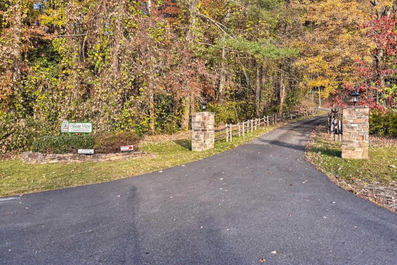 Cozy Cabin With Hot Tub And Smoky Mountain Views! Villa Bryson City Exterior foto